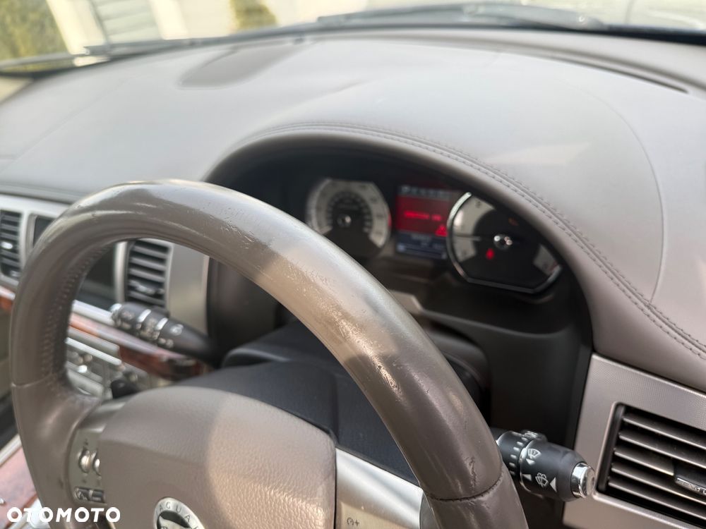 Jaguar XF 3.0 V6 Portfolio - 17