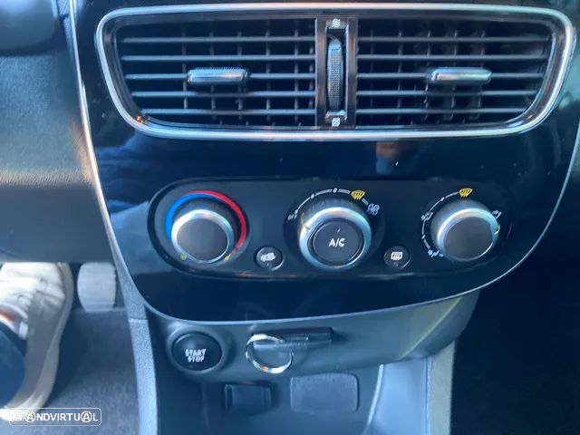 Renault Clio 0.9 TCE Luxe - 20