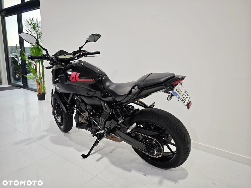 Yamaha MT - 13