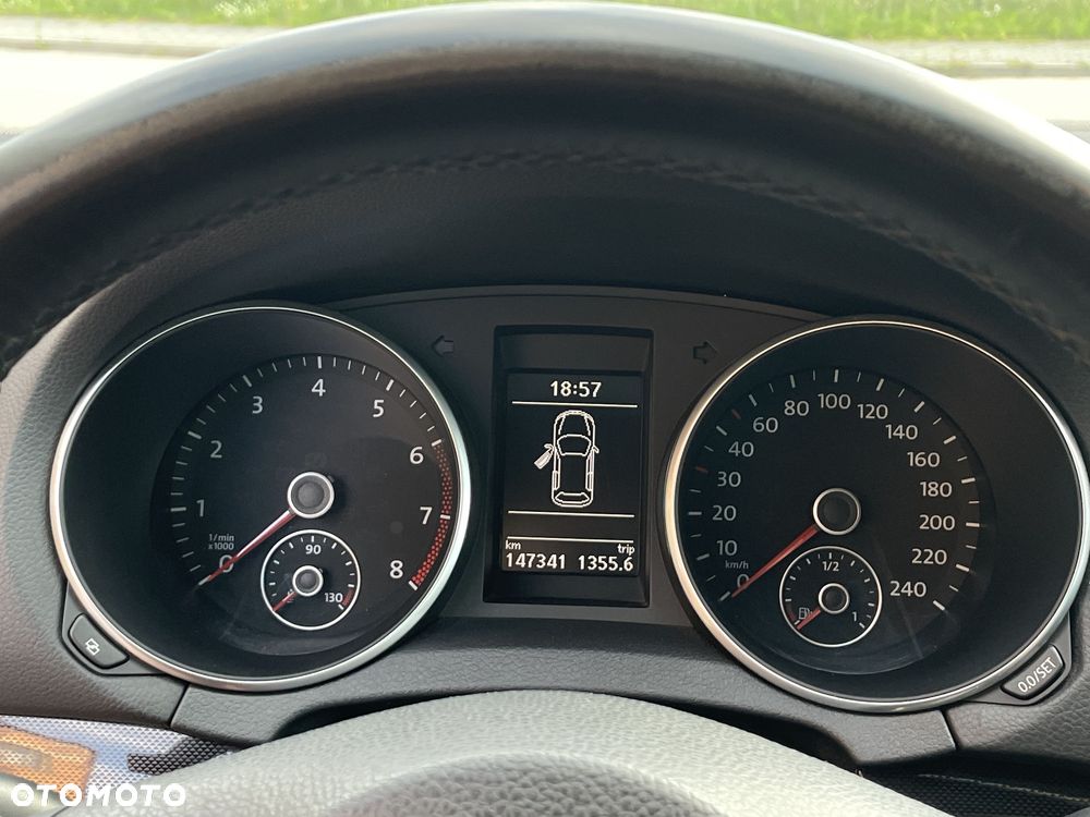 Volkswagen Golf 1.4 TSI Highline DSG - 20