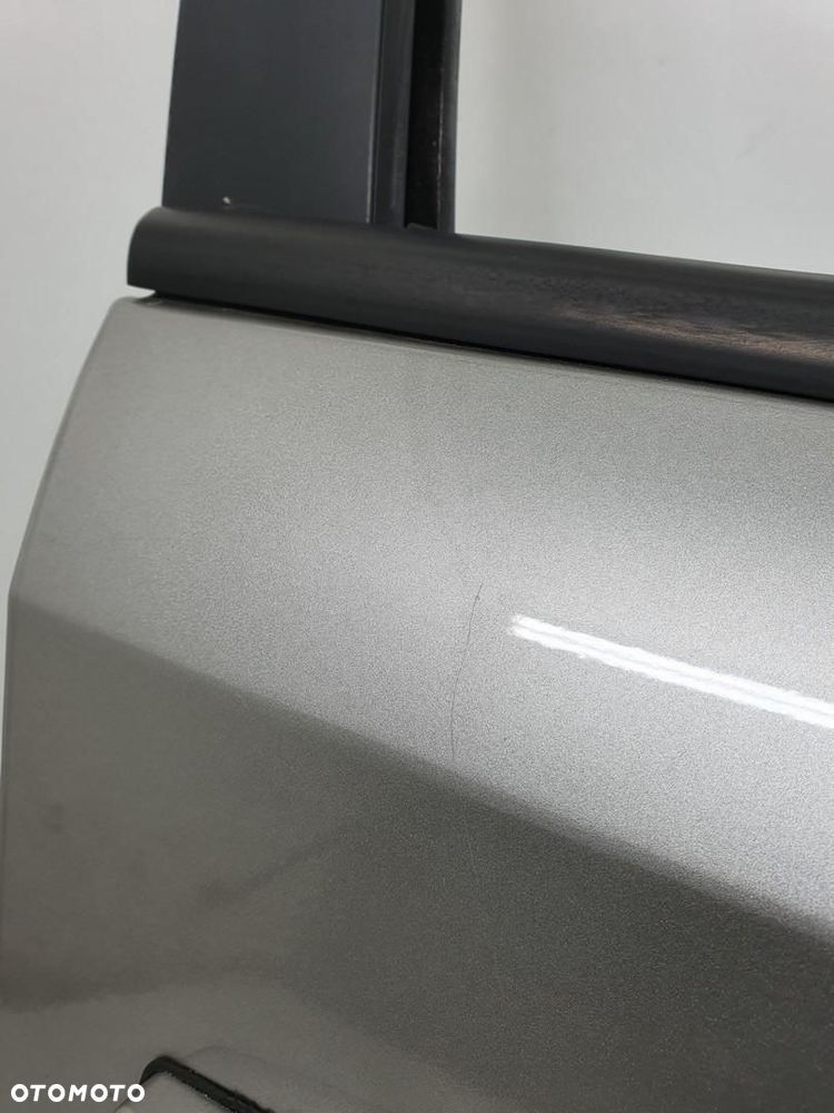 DRZWI PRAWY PRZÓD PRZEDNIE Z158 OPEL VECTRA C - 4