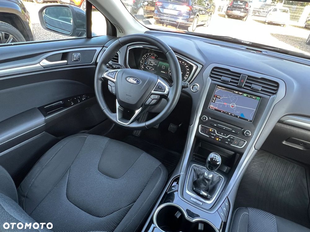 Ford Mondeo SW 2.0 TDCi S&S Trend - 18