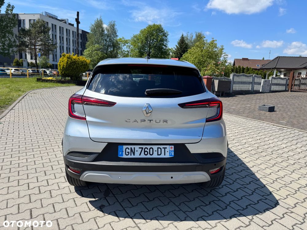 Renault Captur - 4