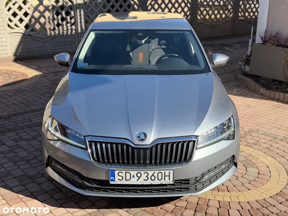 Skoda Superb 2.0 TDI SCR 4x4 Sportline DSG - 10