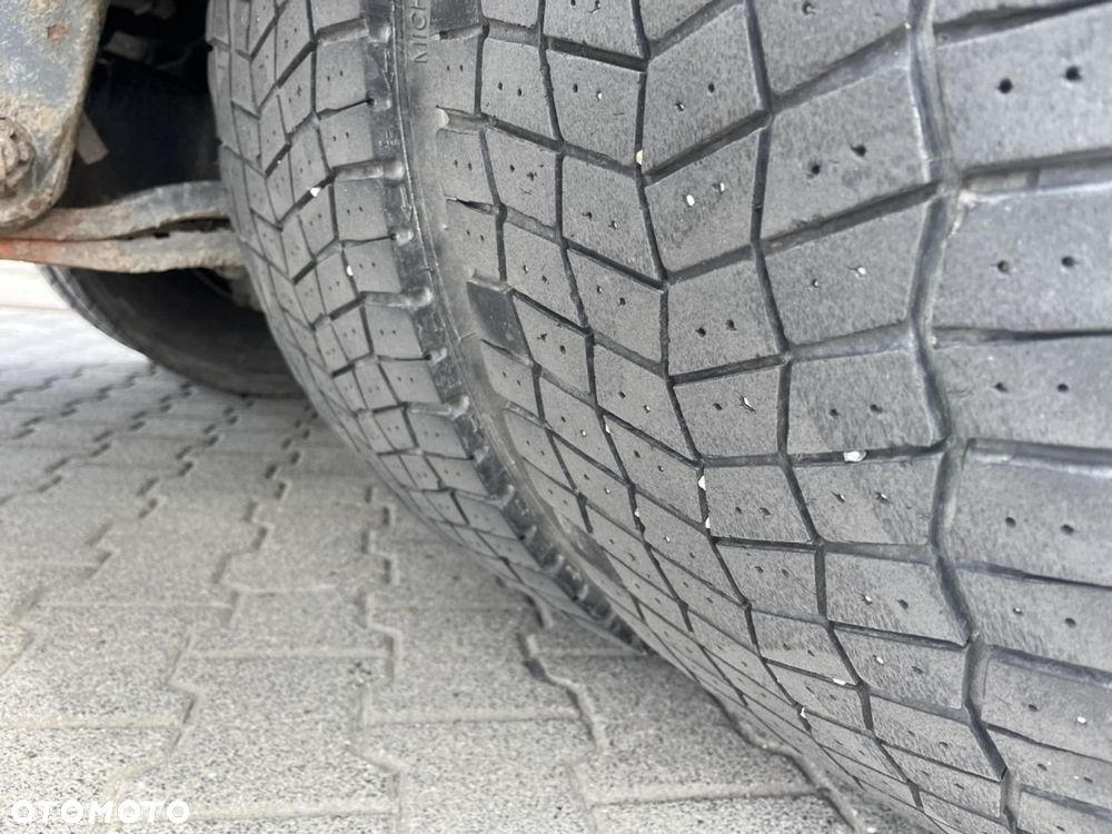 Scania R94 GB4X2NB 230 Zawieszenie przód i tył poduszka - 11