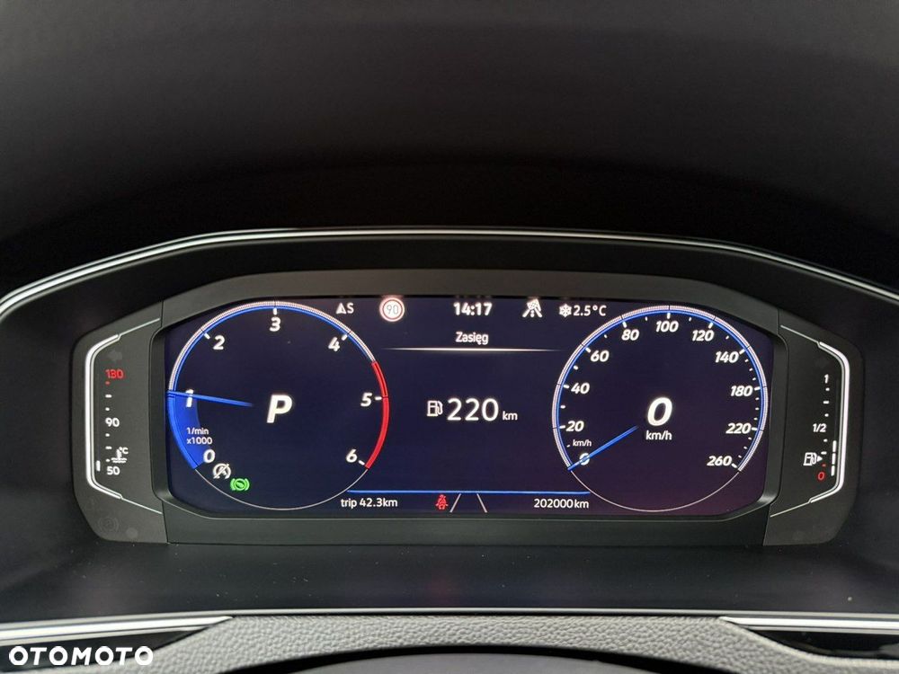 Volkswagen Passat - 3