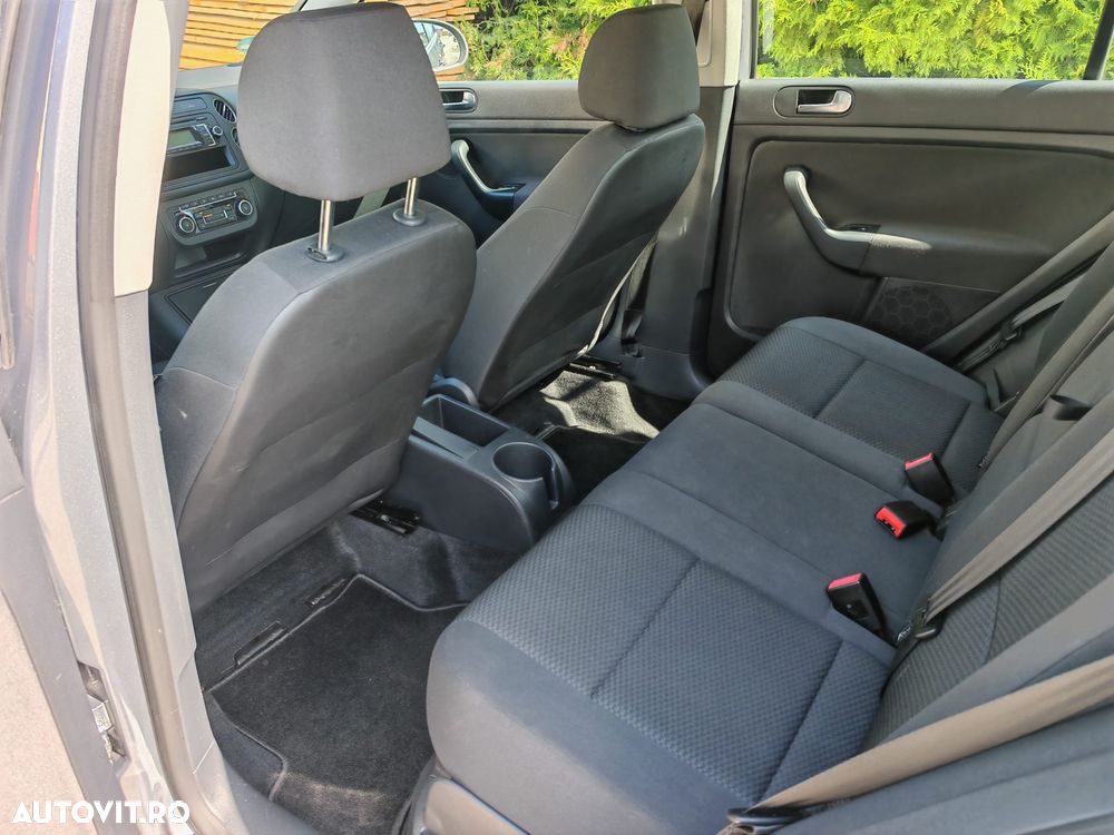 Volkswagen Golf Plus - 16
