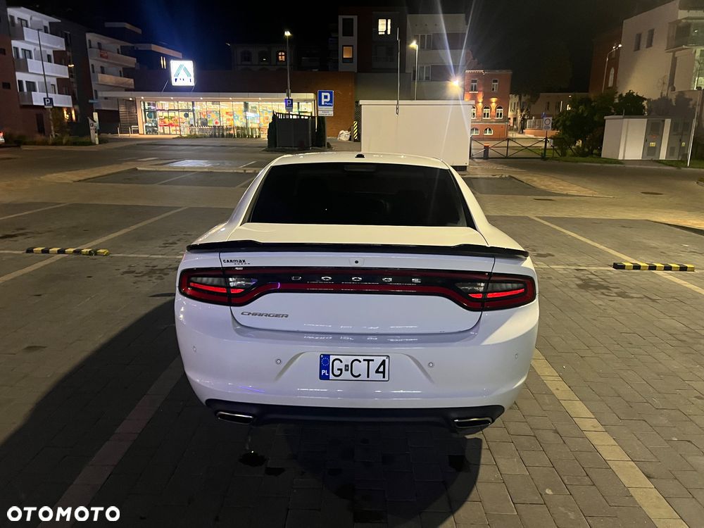 Dodge Charger 3.6 GT - 5