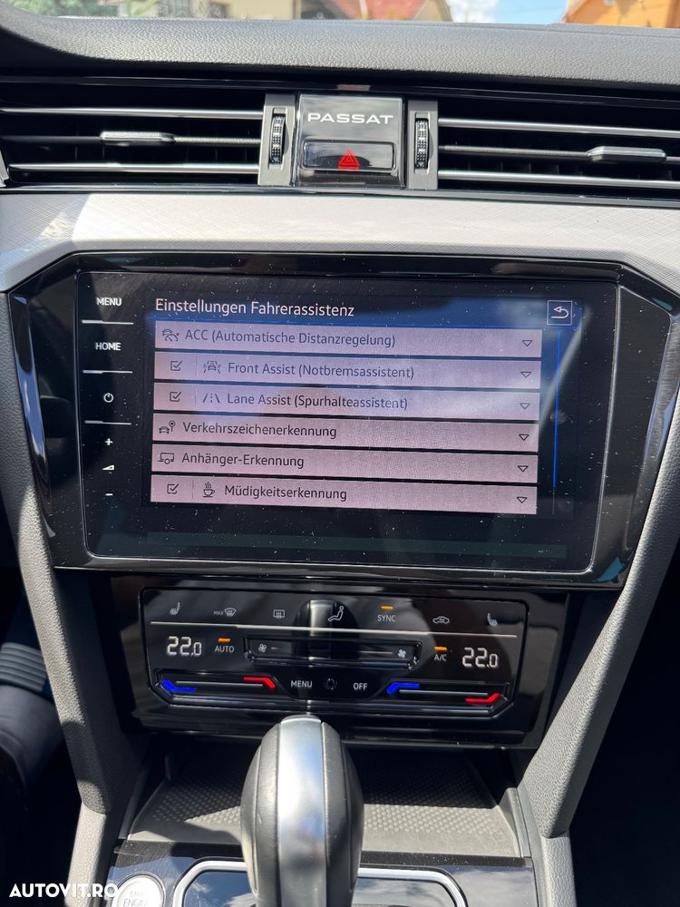 Volkswagen Passat Variant 2.0 TDI SCR DSG 4Motion Business - 19