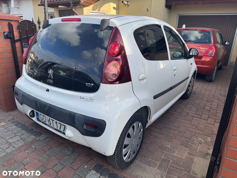 Peugeot 107 1.0 Happy - 3