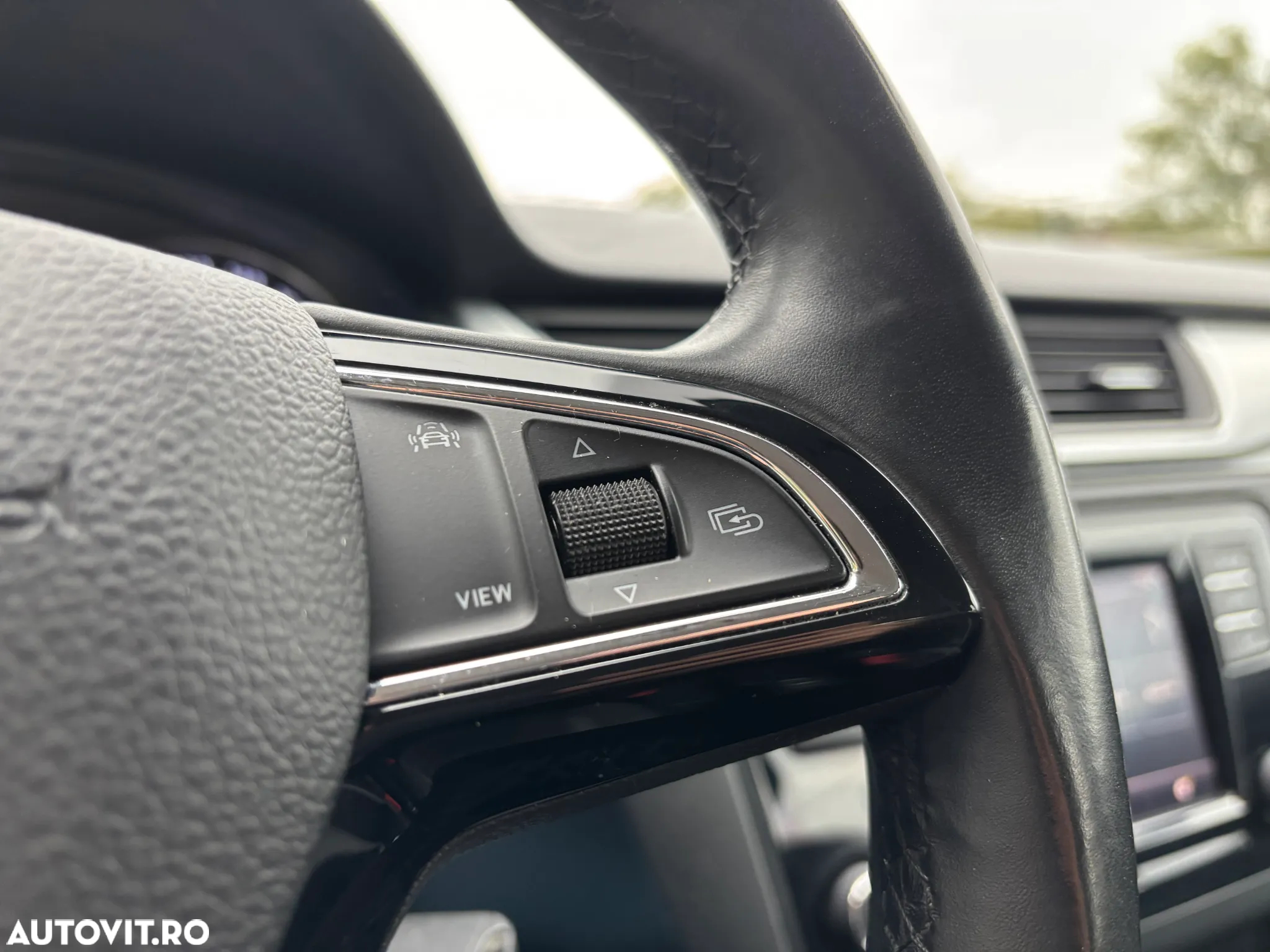 Skoda RAPID 1.0 TSI Ambition - 16
