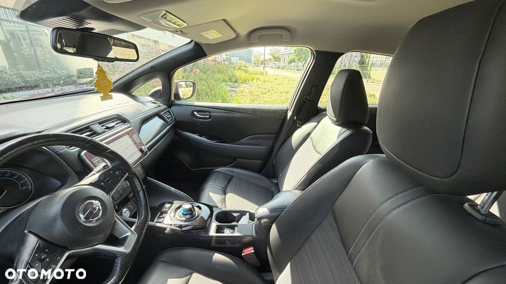 Nissan Leaf 40kWh N-Connecta - 10
