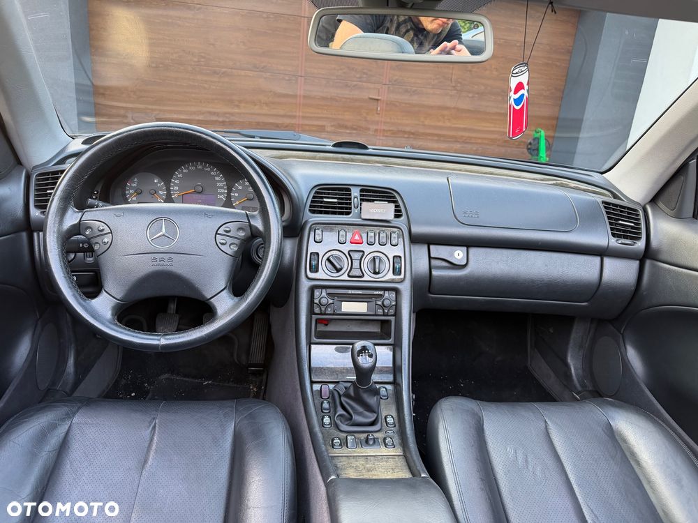 Mercedes-Benz CLK 200 - 9