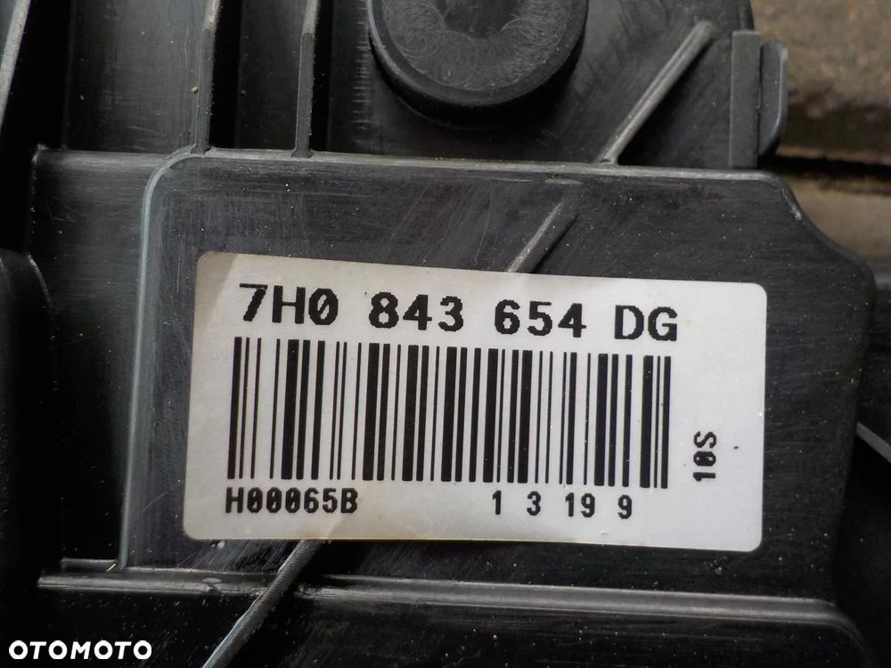VW T5 ZAMEK DRZWI ODSUWANYCH BOCZNYCH 7H0843654DG - 2