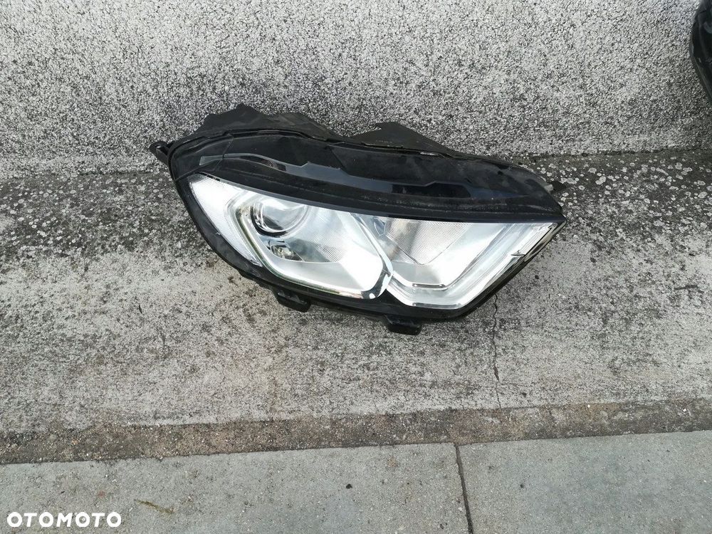 FORD ECOSPORT LIFT LAMPA PRZÓD PRZEDNIA PRAWA EUROPA ORYGINAŁ - 1