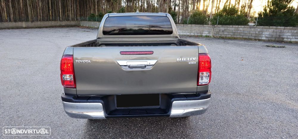 Toyota Hilux 4x4 Cabine Dupla Duty - 4