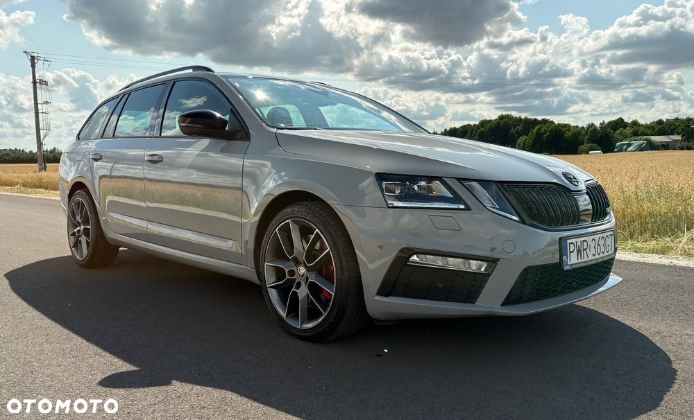 Skoda Octavia 2.0 TSI RS - 8
