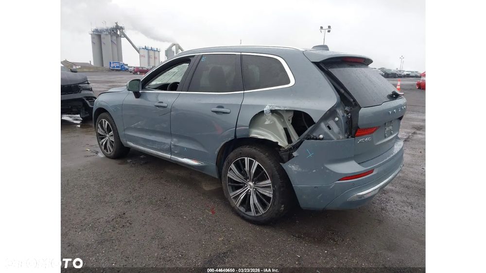 Volvo XC 60 B5 B AWD Plus Bright - 9