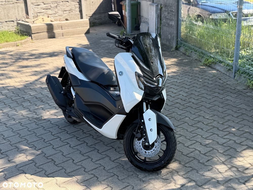 Yamaha NMAX - 8