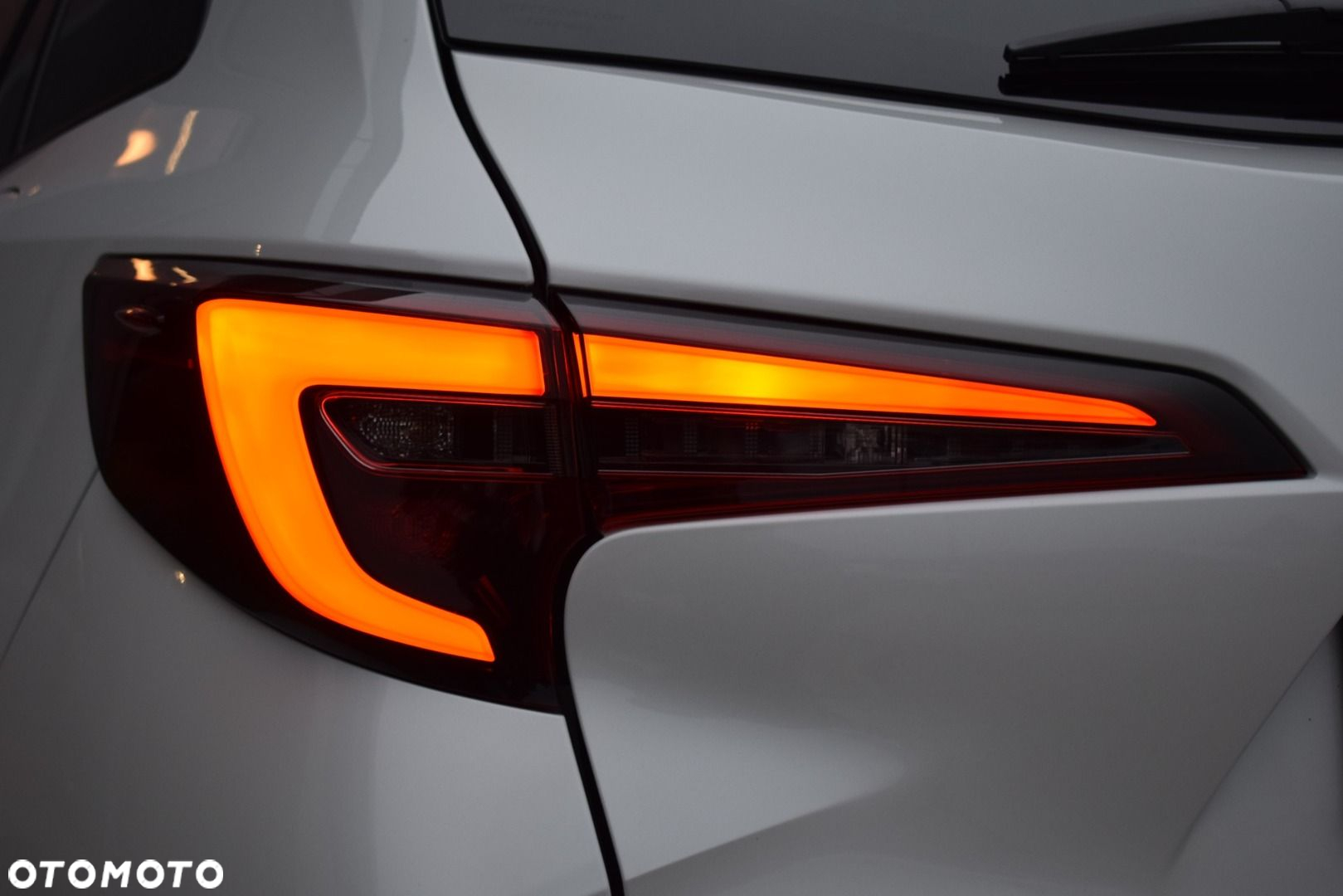 Toyota Corolla - 23