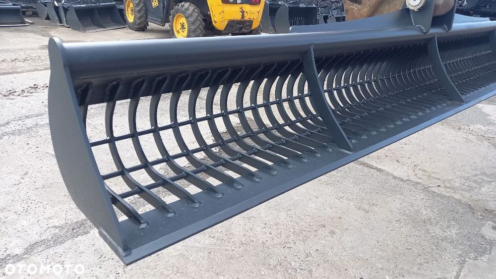 Łyżka przesiewowa 400cm 4m do czyszczenia zbiorników wodnych, ażurowa przesiewająca JCB JS130 - 5