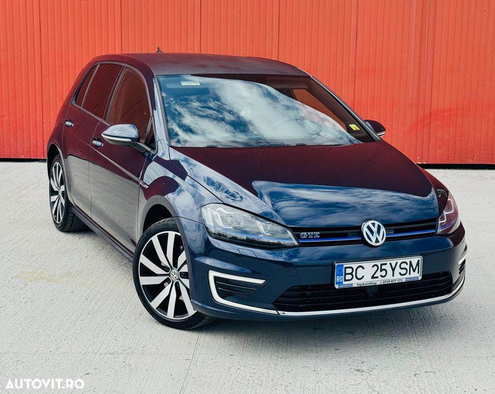 Volkswagen Golf 1.4 GTE Plug-In-Hybrid DSG - 4