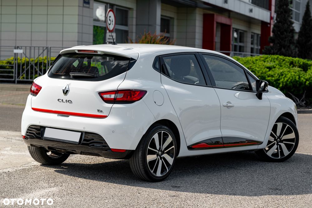 Renault Clio TCe 90 Limited - 14