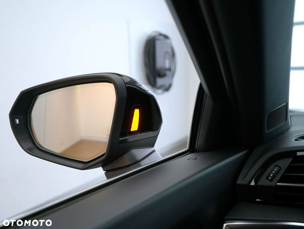 Audi Q3 - 24