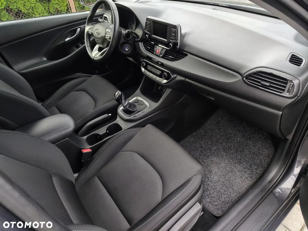 Hyundai i30 1.4 T-GDI Passion Plus - 8
