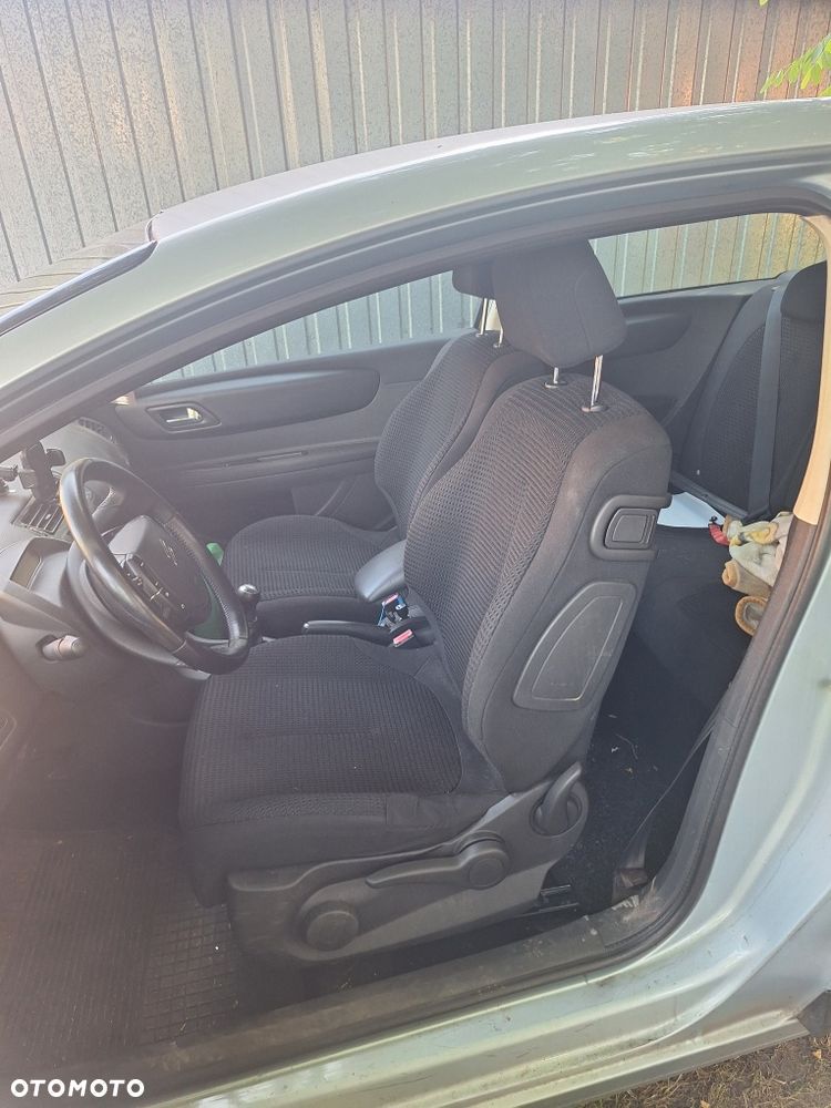 Citroën C4 - 4
