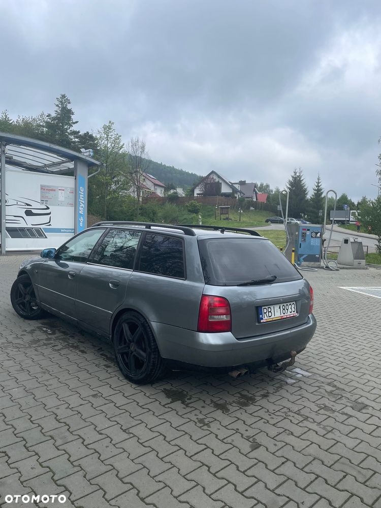 Audi A4 Avant 1.8T Quattro - 6