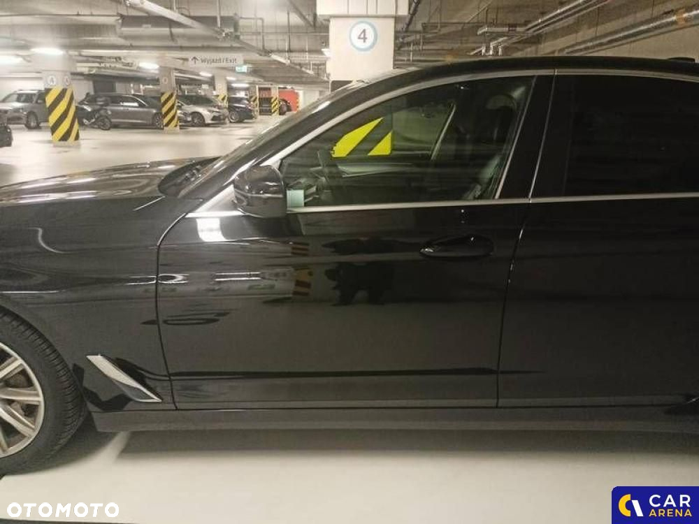 BMW Seria 5 530i xDrive - 12