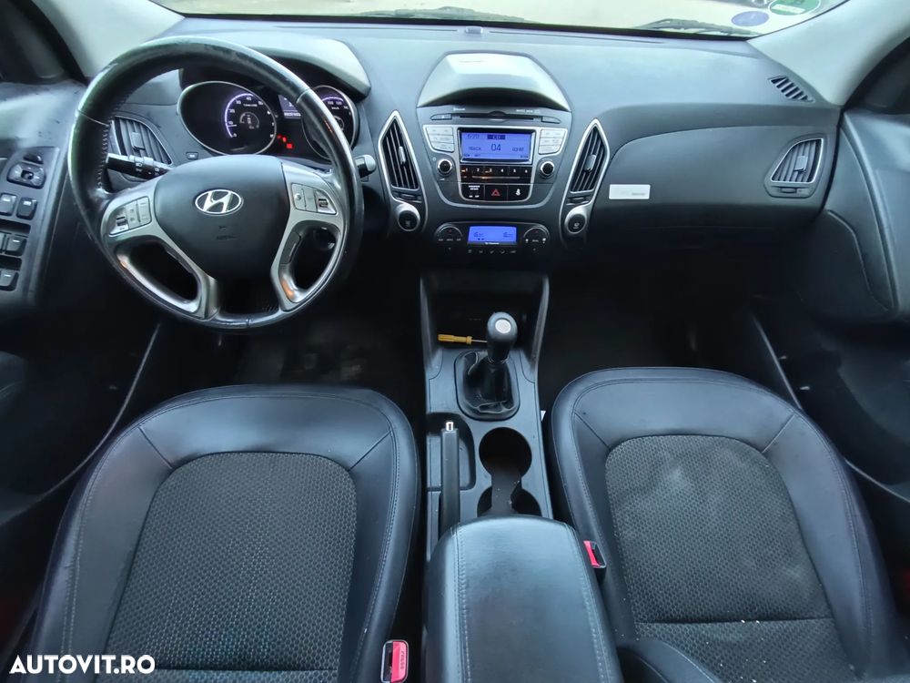 Hyundai ix35 - 10