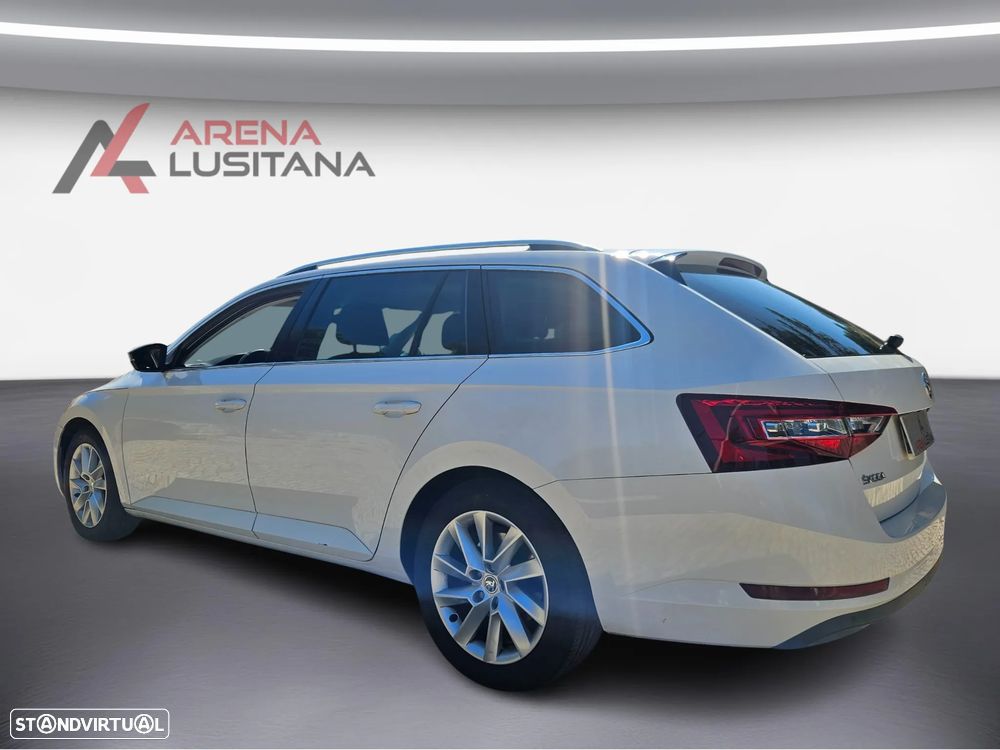 Skoda Superb Break 1.6 TDI Style - 18