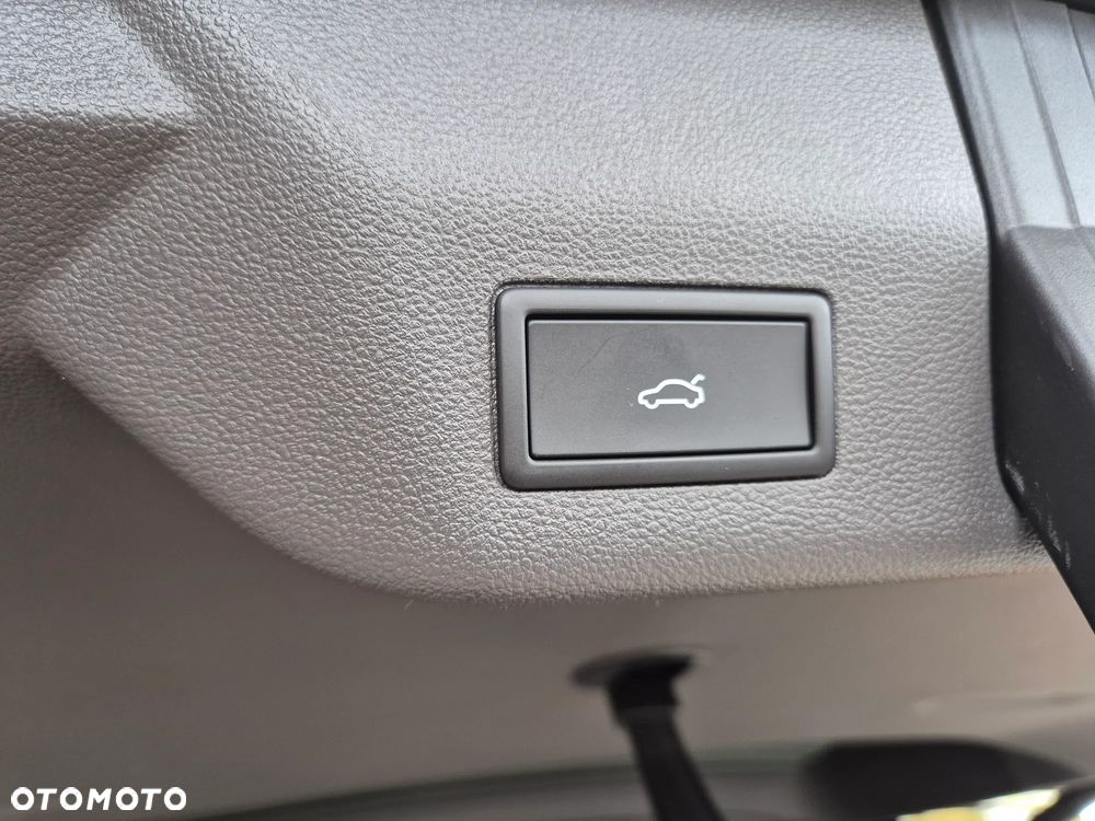 Volkswagen Multivan 2.0 TSI L2 DSG - 10