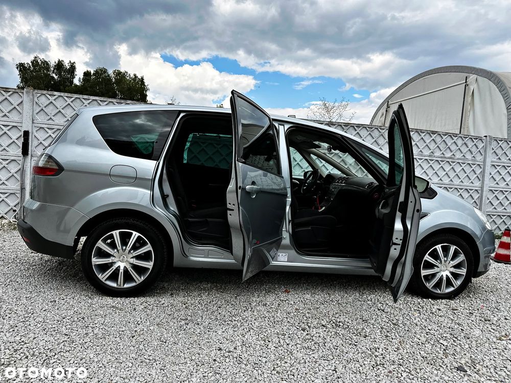 Ford S-Max 2.0 Titanium - 34
