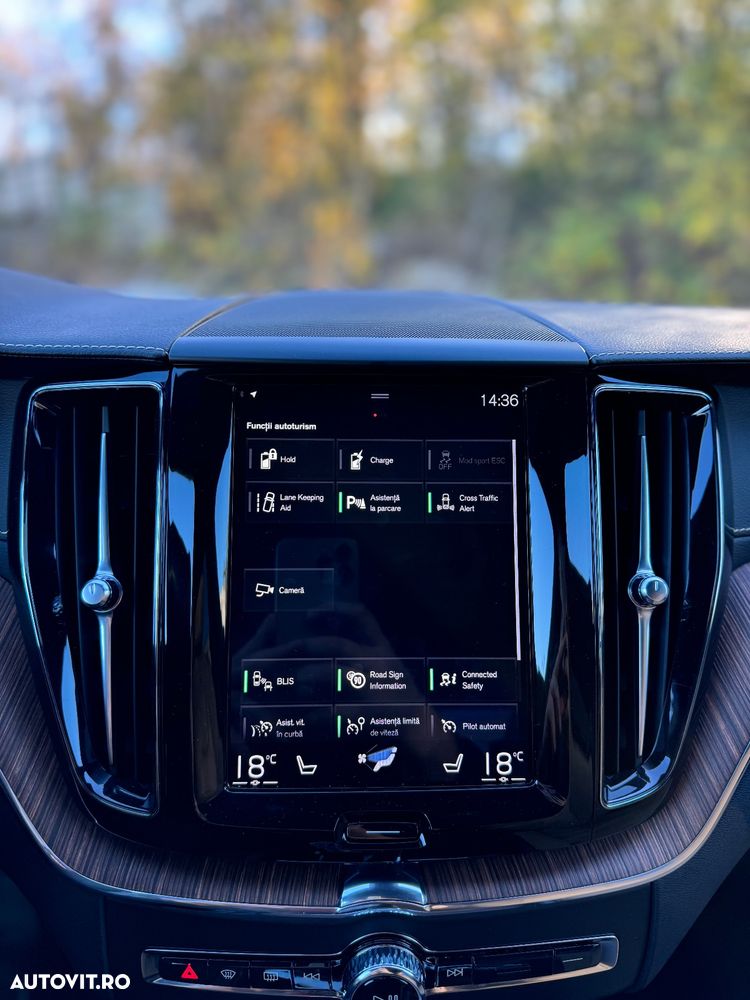 Volvo XC 60 Recharge T8 Twin Engine eAWD Inscription - 23