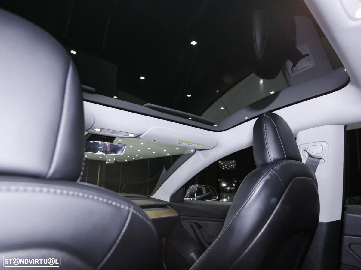 Tesla Model 3 Performance Dual Motor AWD - 21