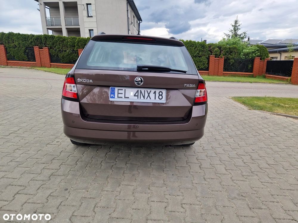 Skoda Fabia 1.2 TSI DSG Style - 5