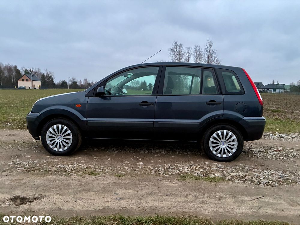 Ford Fusion 1.4 Gold X - 12