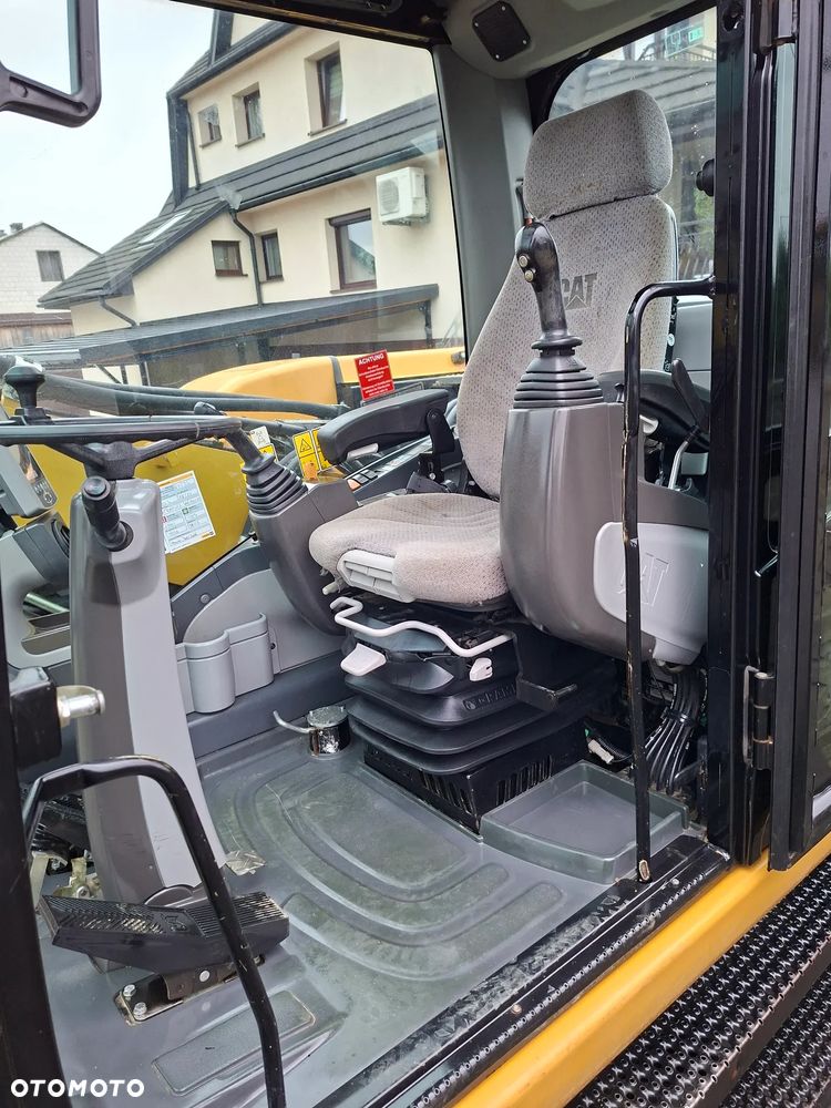 Caterpillar CAT M 313 D - 27