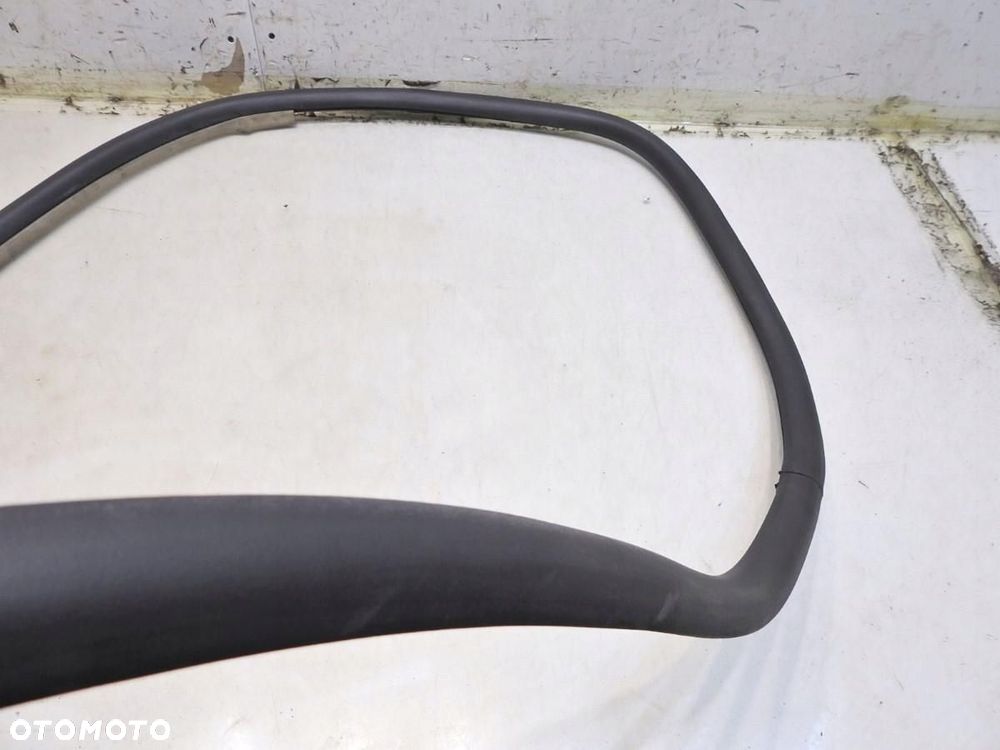 USZCZELKA DRZWI PRAWY PRZÓD RENAULT LATITUDE - 6