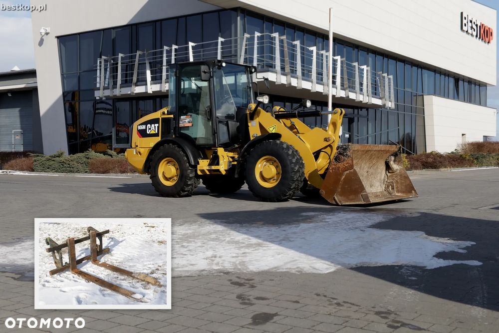 Caterpillar CAT 906M - 1