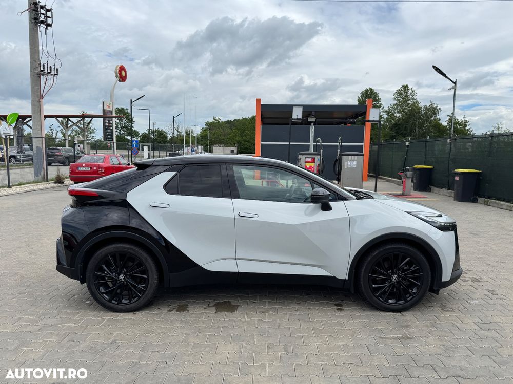 Toyota C-HR 2.0 Hybrid AWD GR SPORT Edition - 6