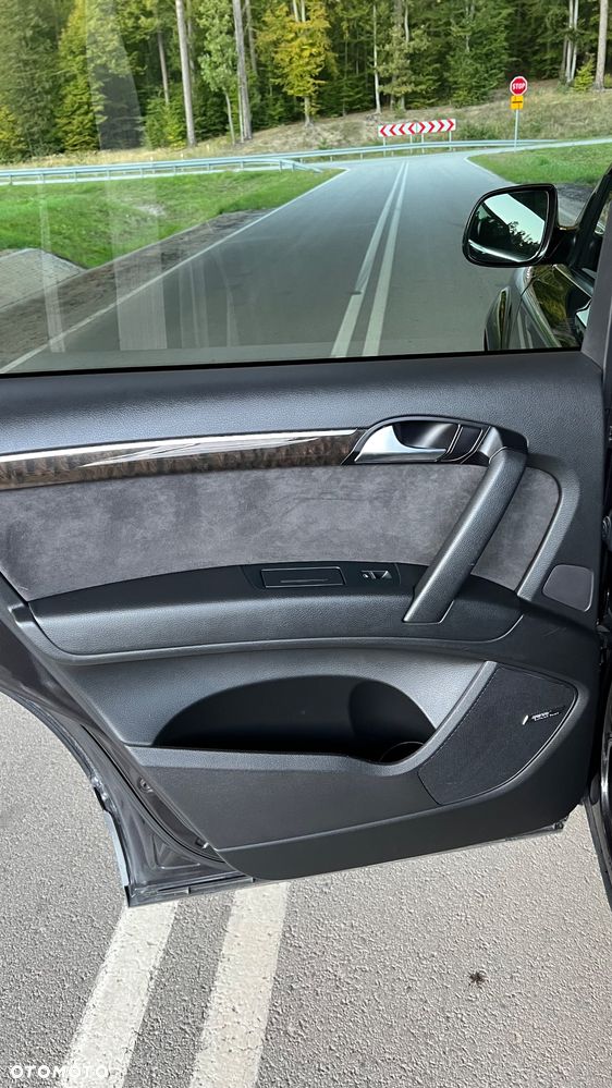 Audi Q7 3.0 TDI DPF Quattro Tiptronic - 17