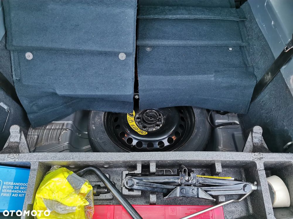 Ford Grand C-MAX - 18