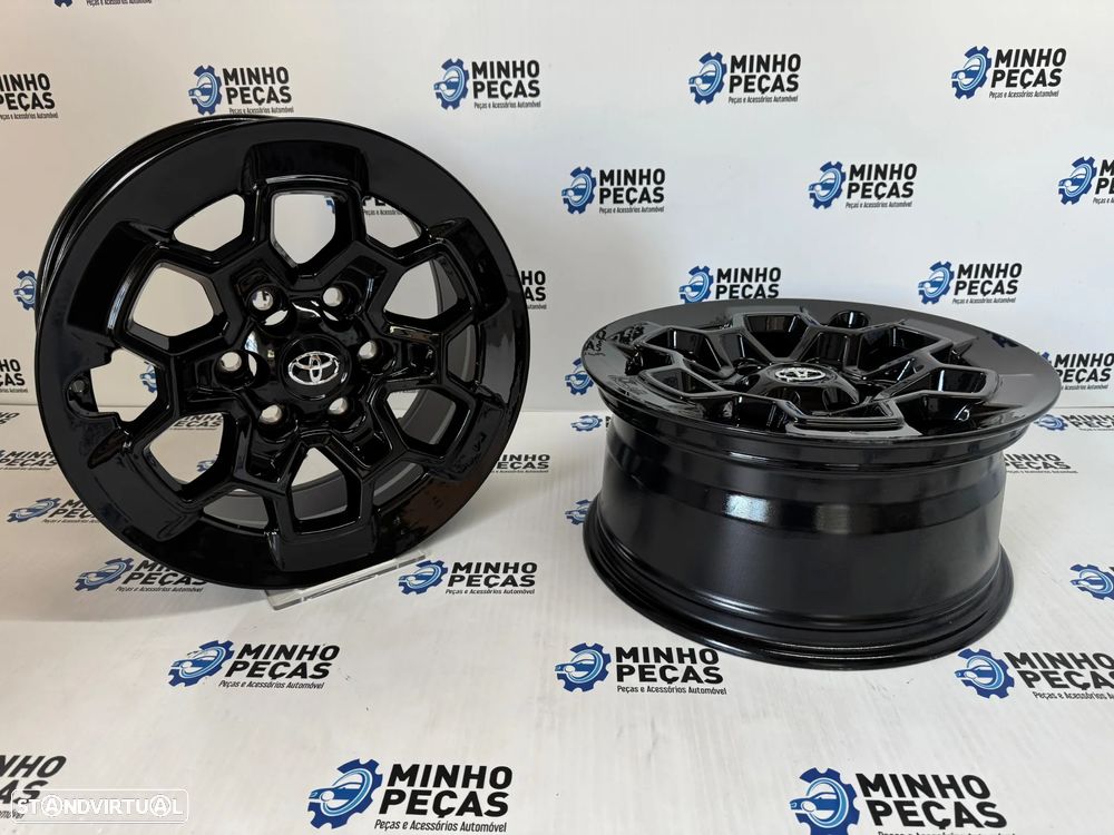 Jantes Look Toyota Hilux GR Sport em 17 (6x139.7) Preto Brilho - 4