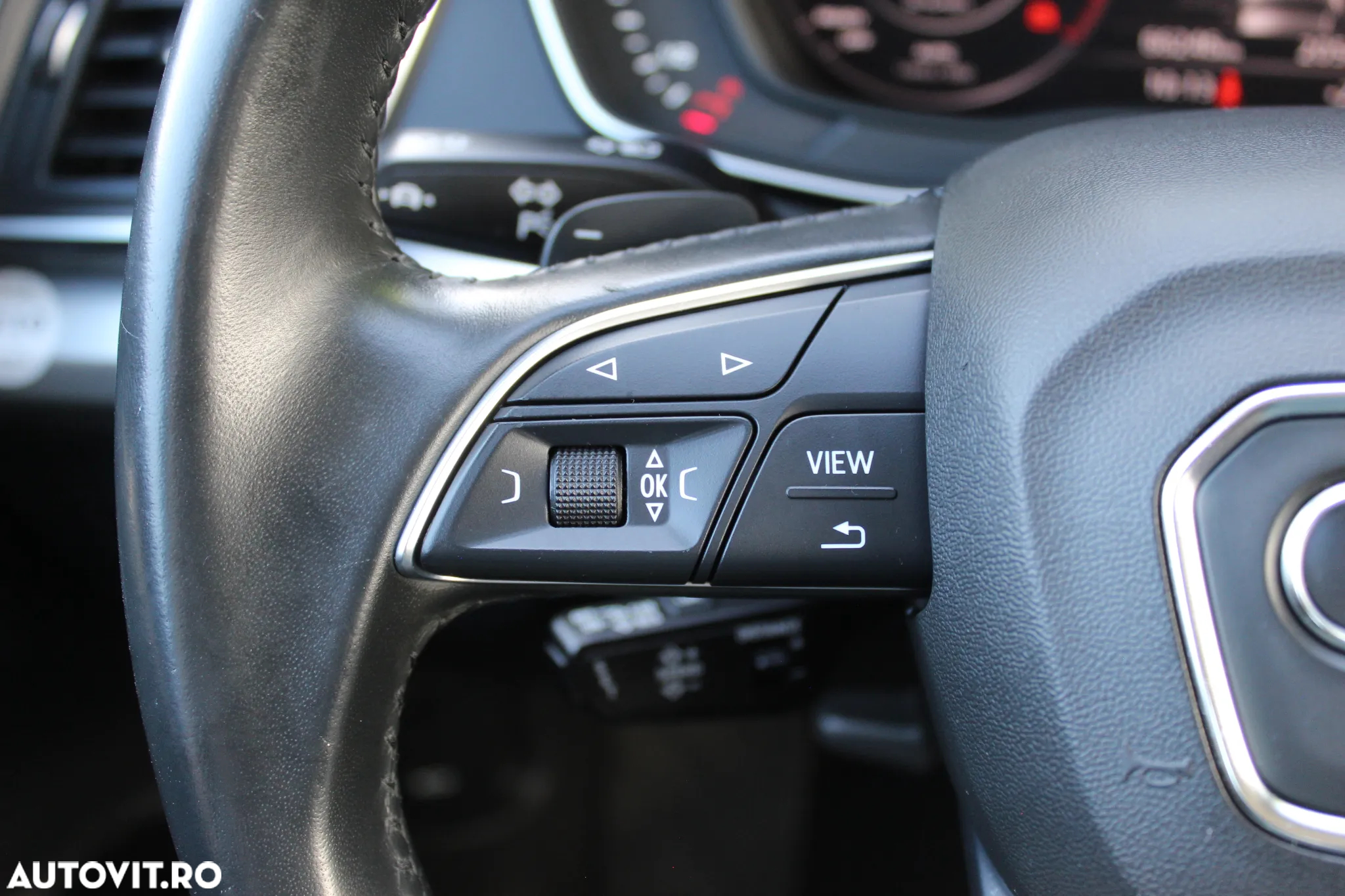 Audi Q5 50 TFSI e quattro S tronic sport - 16
