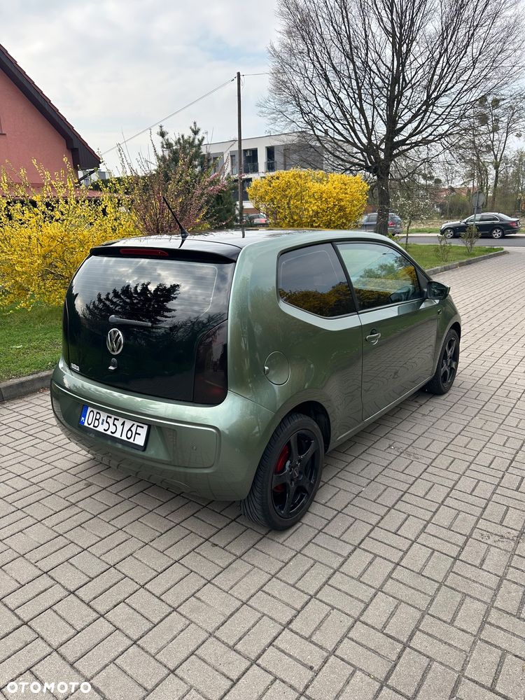 Volkswagen up! 1.0 Take - 3