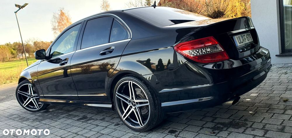 Mercedes-Benz Klasa C - 22